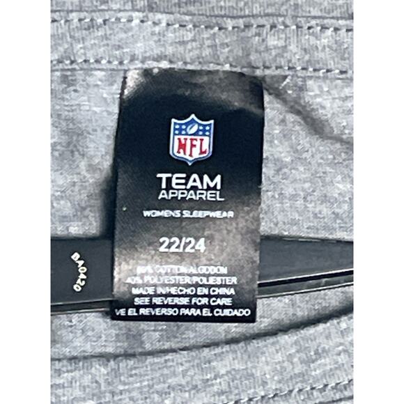 Chicago‎ Bears Plus Gray Scoop Neck Fantasy Football Sleep Shirt Size 22/24 - Picture 3 of 8